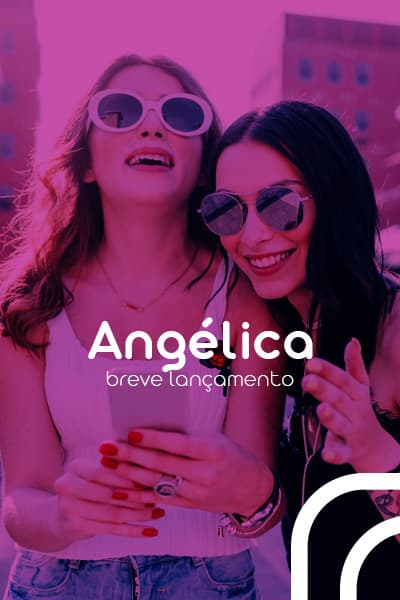 Anúncio promocional com duas jovens sorrindo e texto sobre o empreendimento